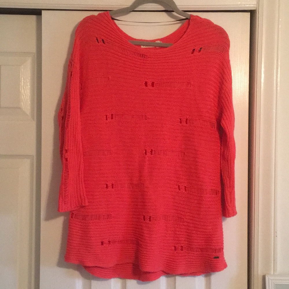 Coral Volcom sweater